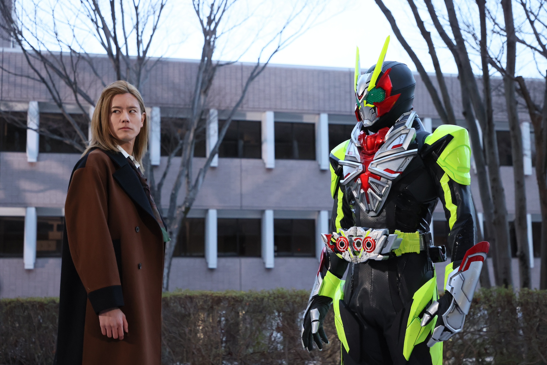 『仮面ライダーアウトサイダーズep.5 創世の女神と第三のシンギュラリティ』 本日(5月12日[日)より会員見放題配信! 仮面ライダーゼロツー【声:鶴嶋乃愛】も参戦! 檀 黎斗【演:岩永徹也】が ヒューマギアから衝撃の新形態に!?